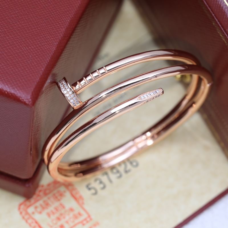 Ca*t*er bracelets